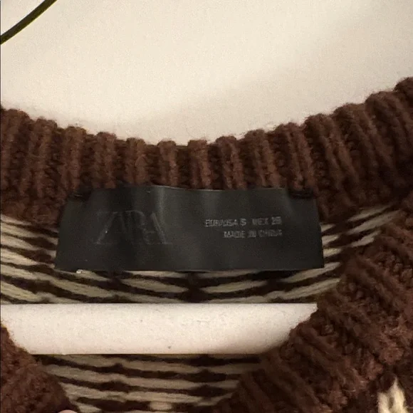 Zara Chocolate and Cream SHORT SLEEVE JACQUARD KNIT SWEATER fair isle sz small - Picture 3 of 8